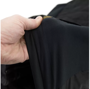 CARINTHIA Liemenė ULTRA VEST 2.0 Black Juoda