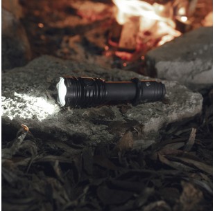 Prožektorius Armytek Predator Pro MAX USB 3000lm