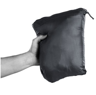 Striukė Delta ComPac Juoda
